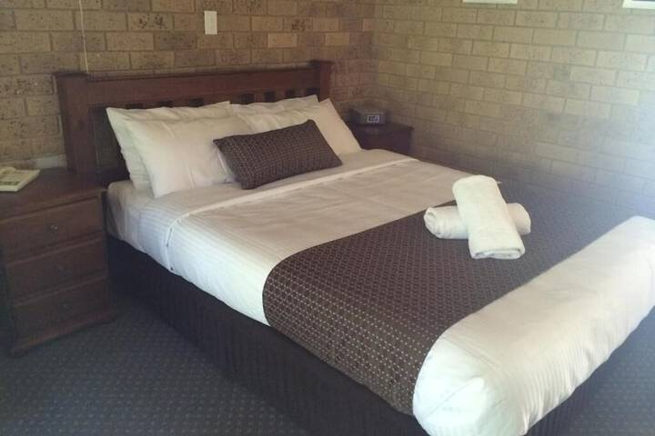 Room 5 of 21