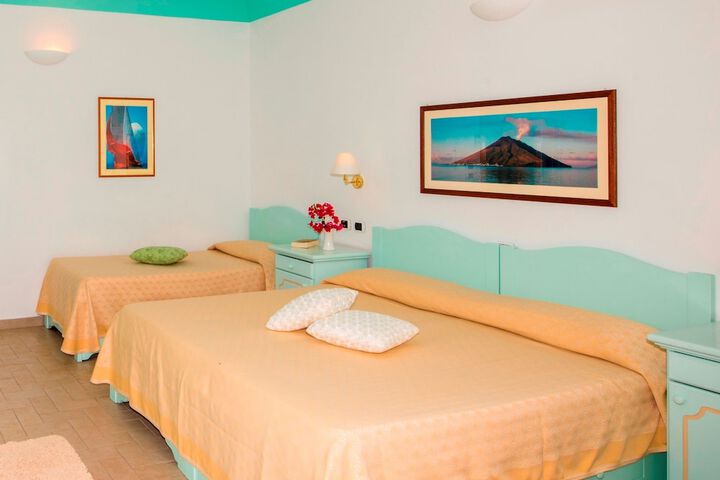 Room 14 of 277