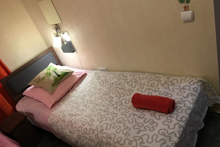 Room 16 of 17
