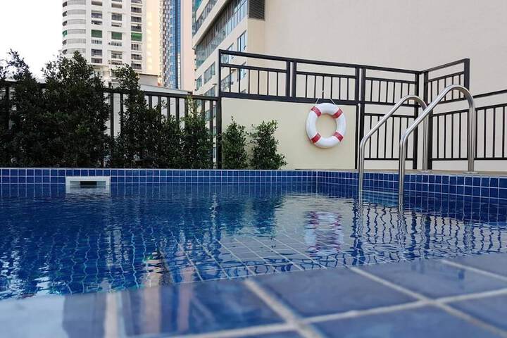 Pool 34 of 44