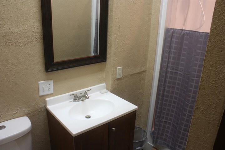 Room 28 of 45