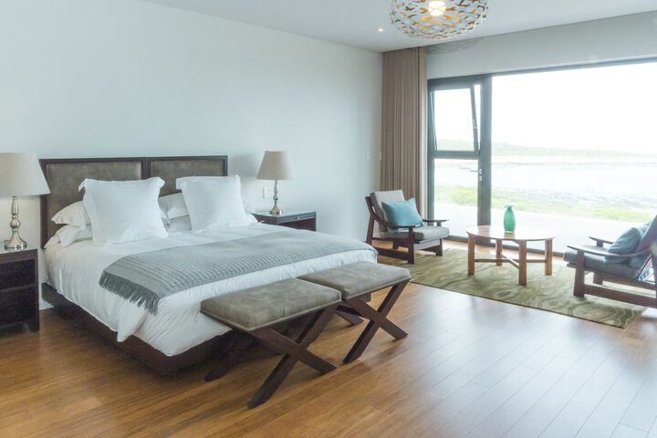 Room 10 of 70