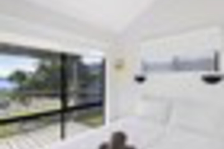 Room 29 of 144