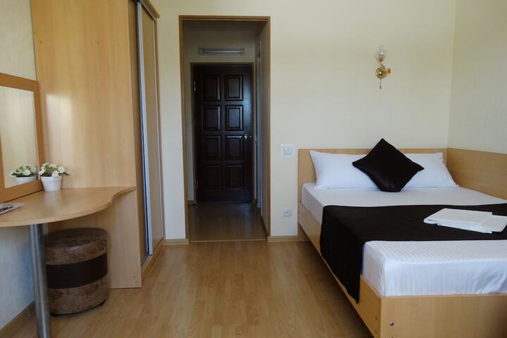 Room 18 of 26