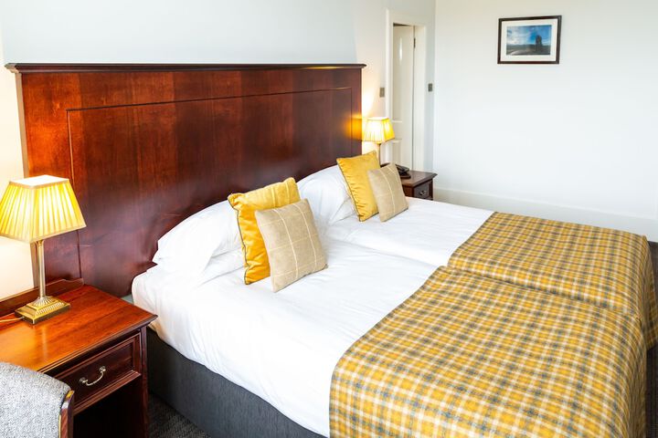 Room 55 of 116