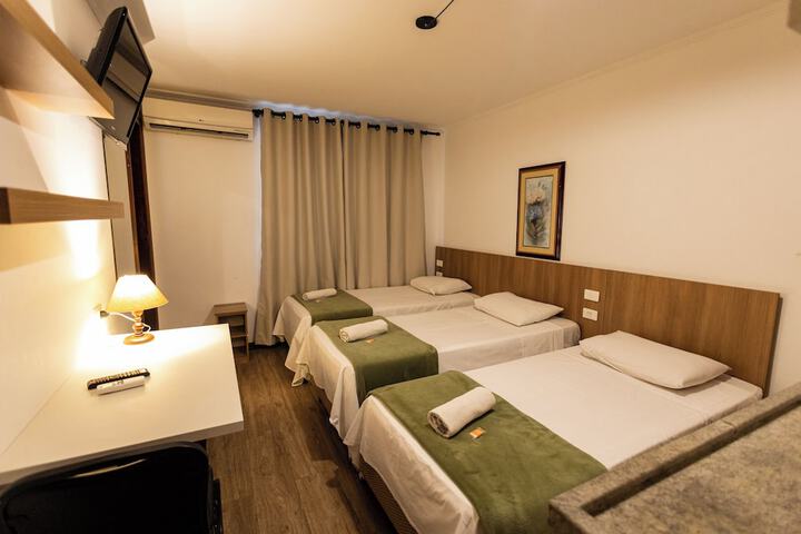 Room 50 of 111