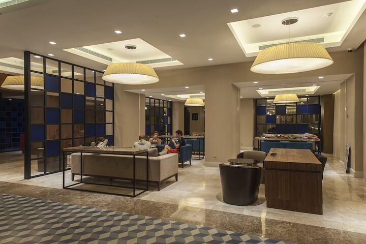 Hotel Interior 7 of 101