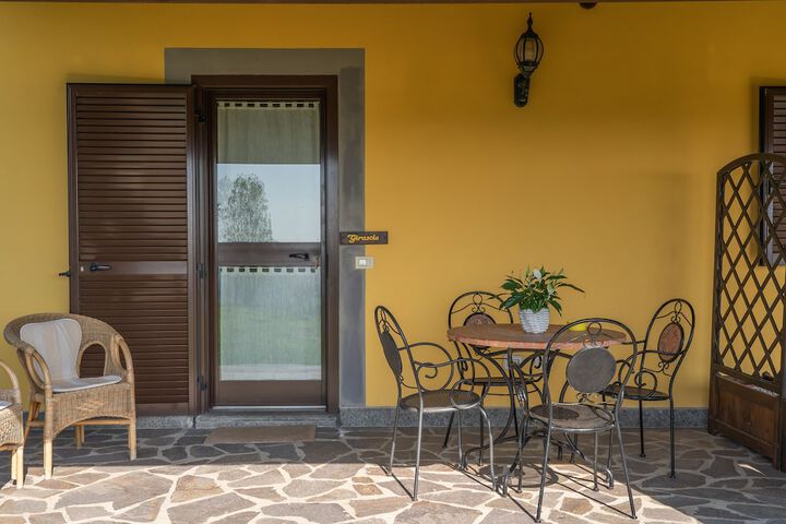 Terrace/Patio 38 of 39
