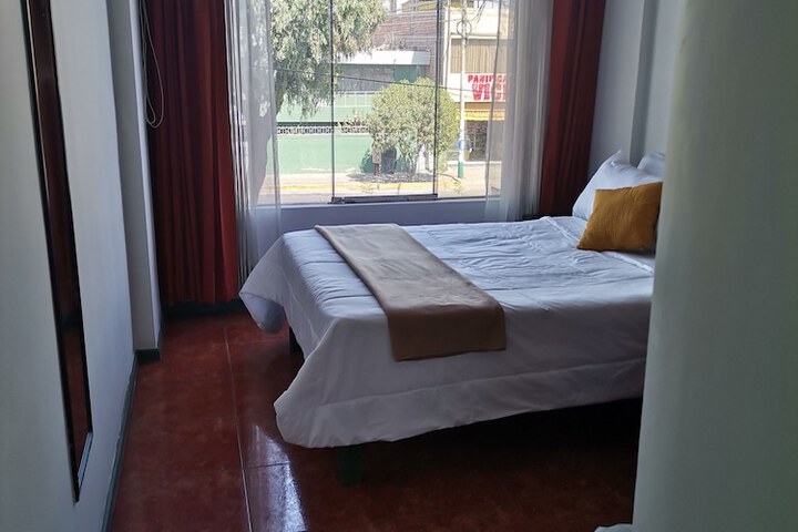 Room 4 of 4