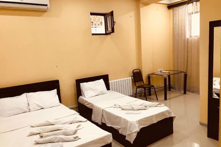 Room 11 of 26