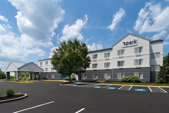 Spark by Hilton Lancaster in Lancaster, PA