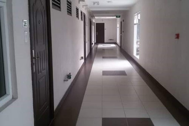 Ballroom/Hall 17 of 19