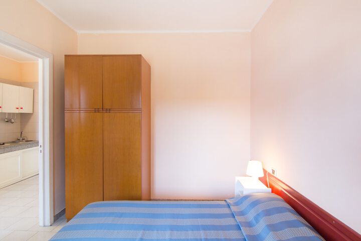Room 16 of 54