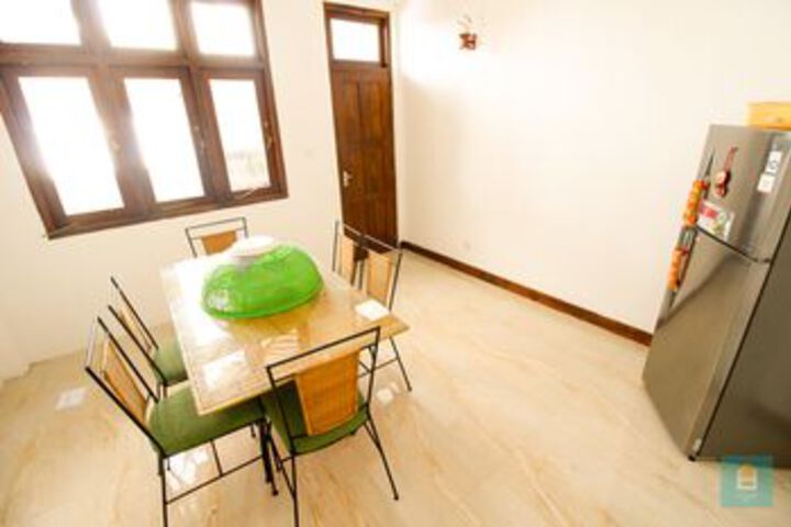 Room 15 of 28