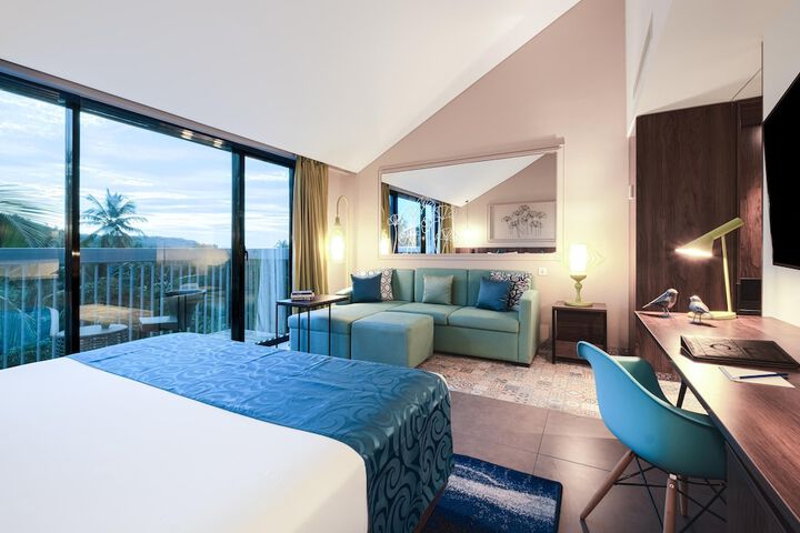 Room 10 of 87