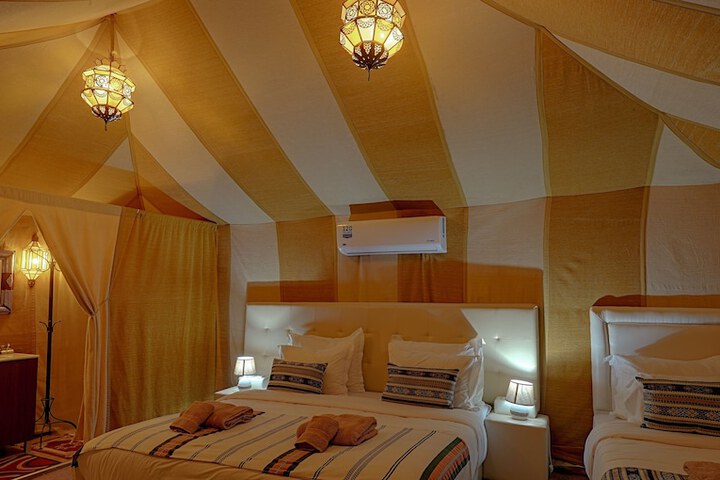 Room 32 of 80