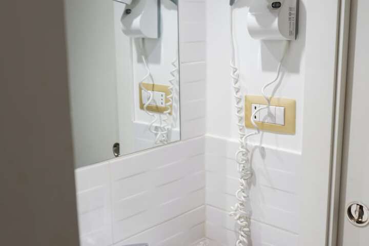 Room 36 of 48