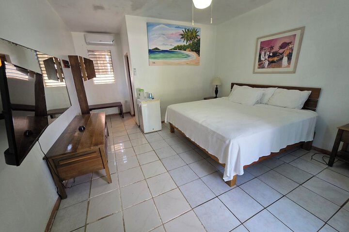 Room 90 of 266