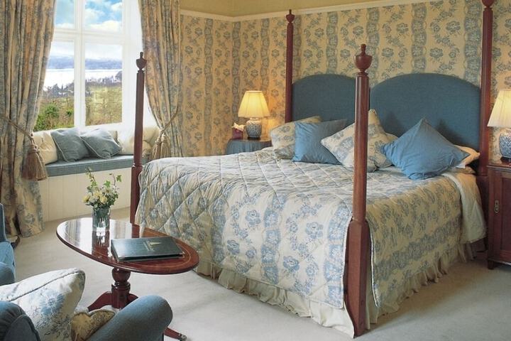 Room 8 of 22