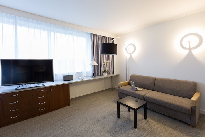 Room 96 of 278