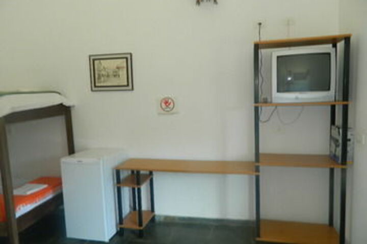 Room 38 of 90