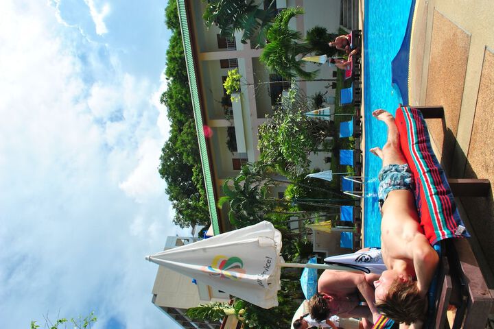 Hotel Pool