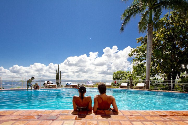 Hotel Pool