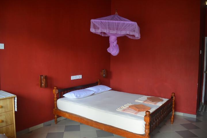 Room 15 of 39