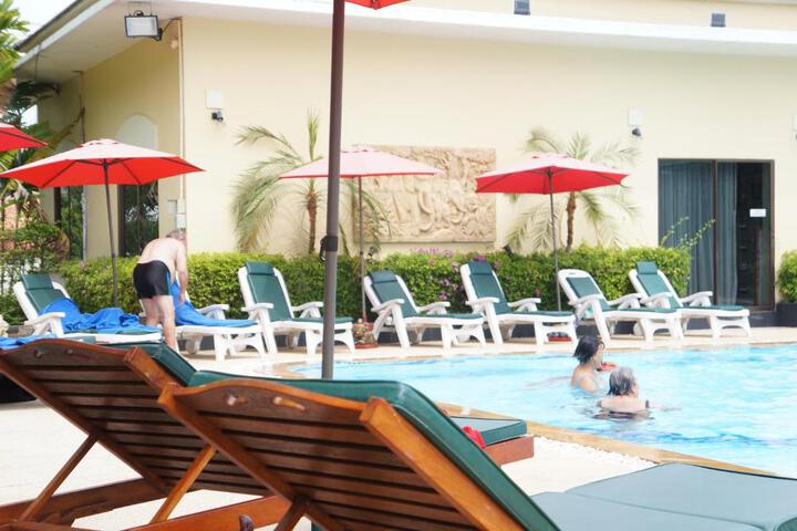 Suite Room
