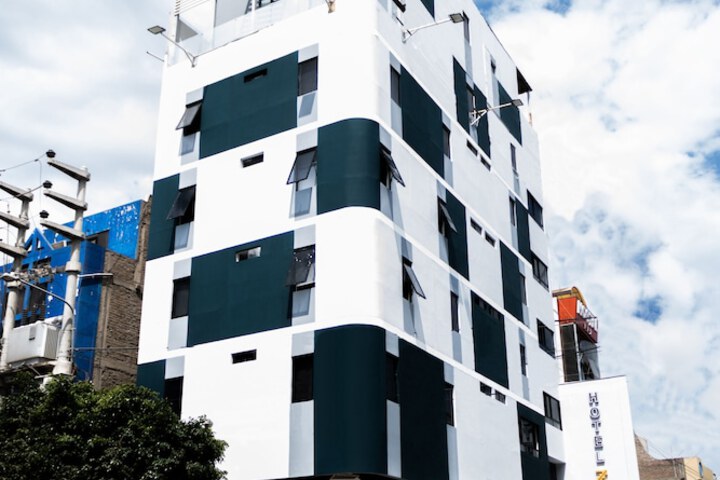 Zentra Hotel