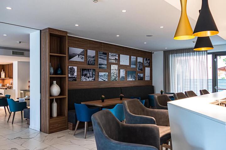 Hotel Interior 10 of 89