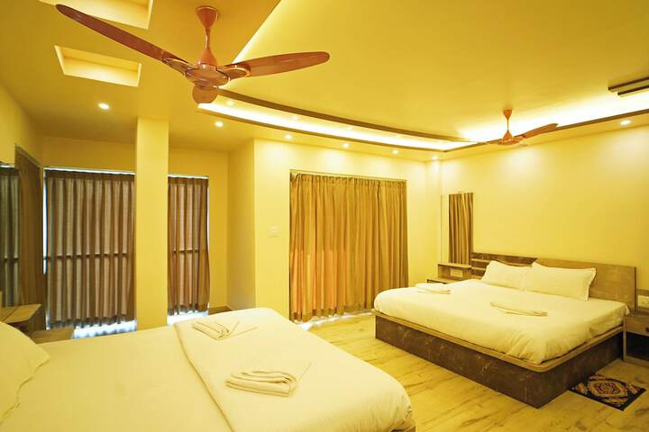 Room 14 of 52