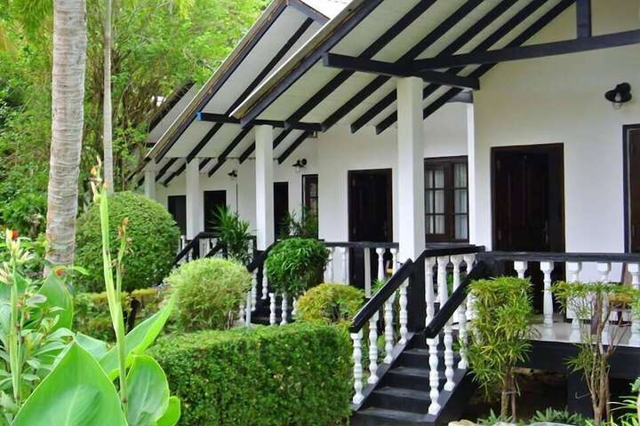Hotel Exterior 52 of 52