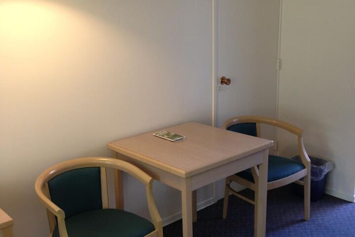 Room 17 of 31
