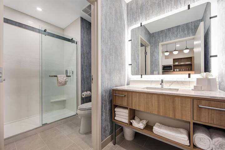 Bathroom shower