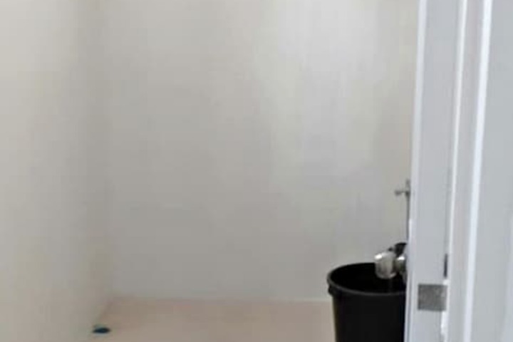 Room 10 of 19