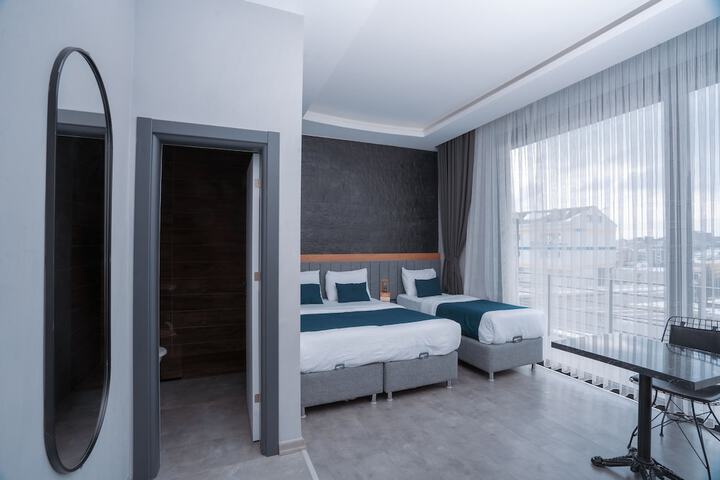 Room 29 of 60