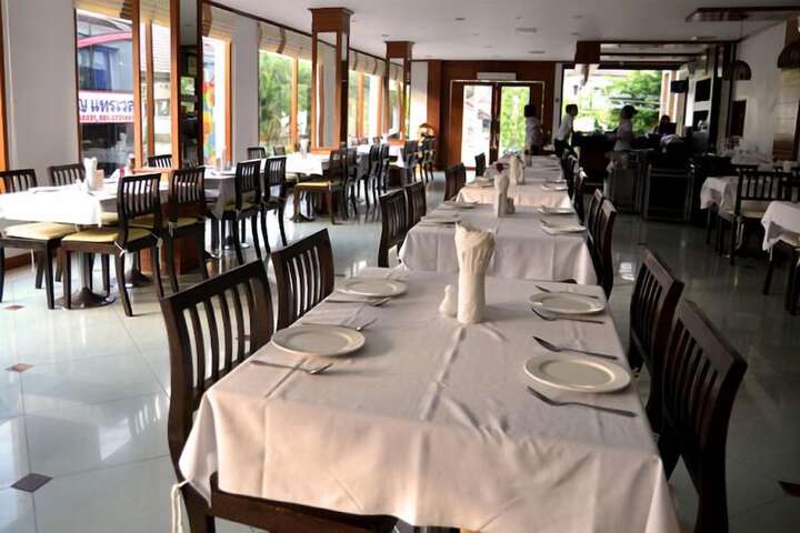 Dining Photos