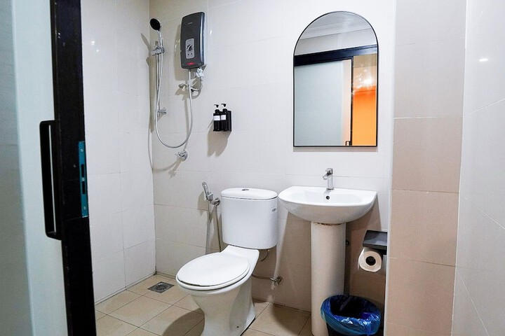 Room 19 of 23