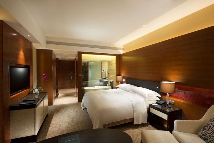 Room 25 of 78