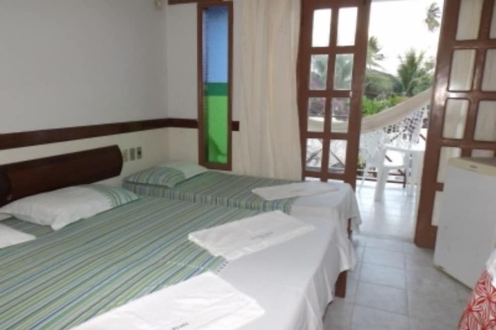 Room 5 of 18