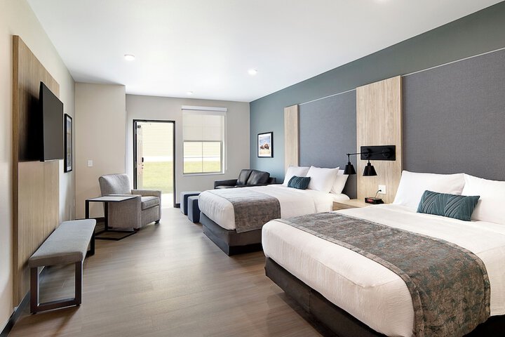 Room 4 of 35