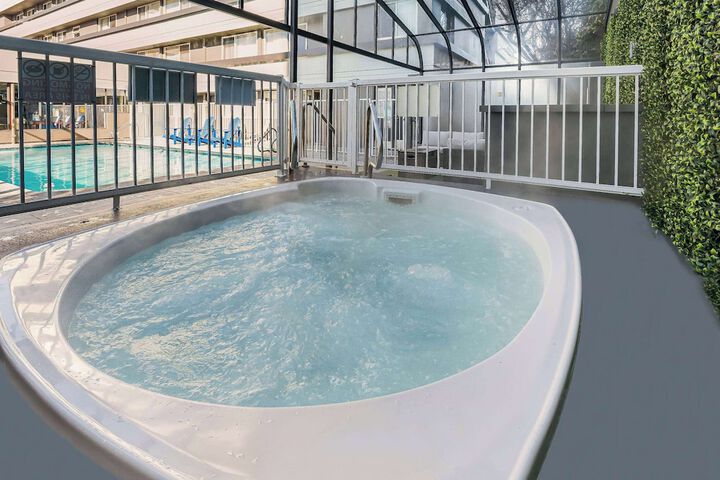 Hotel with Pool