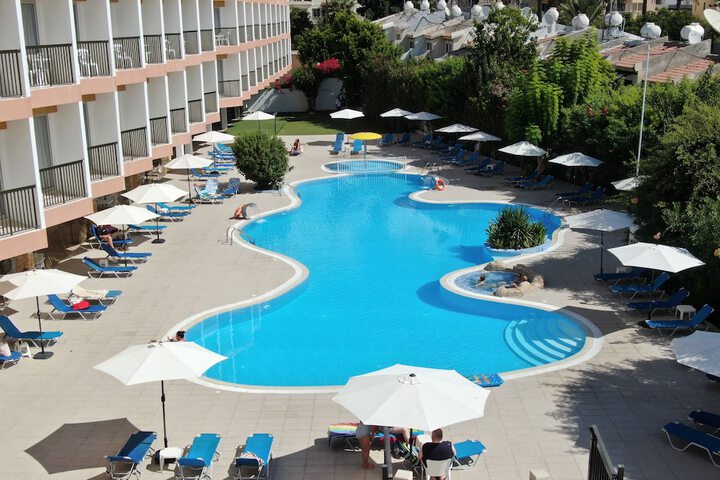 Pool 57 of 123
