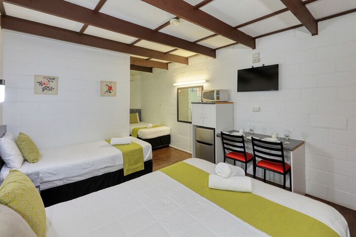 Room 4 of 54