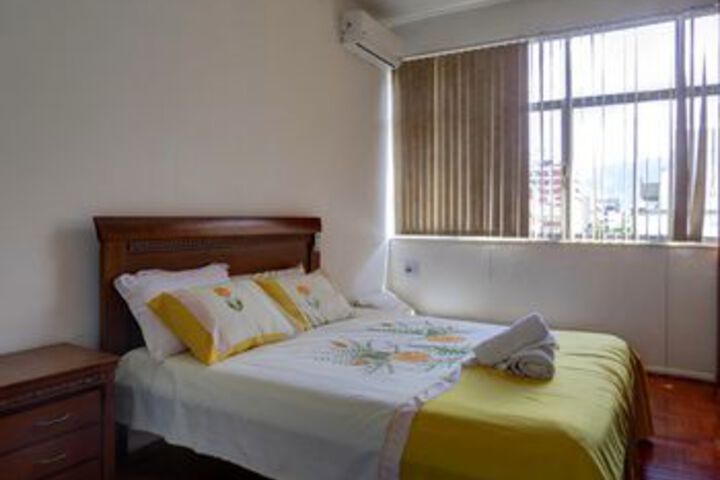 Room 12 of 22