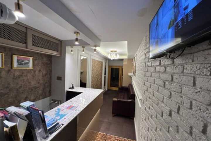 Room 41 of 74