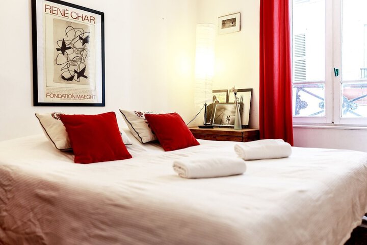 Room 5 of 14
