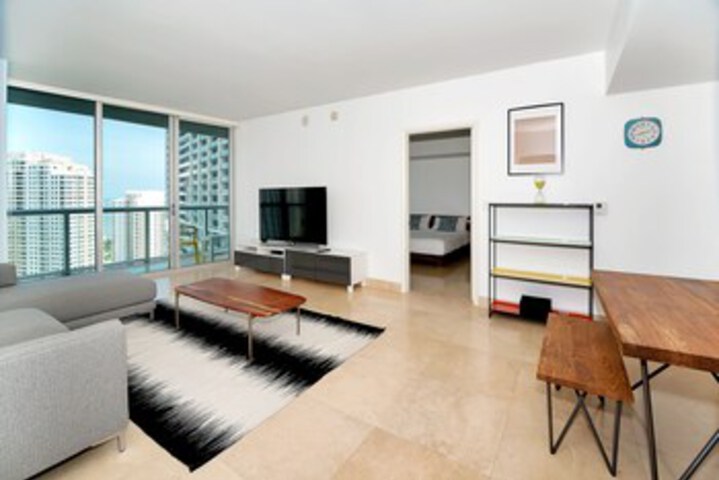 Room 13 of 34