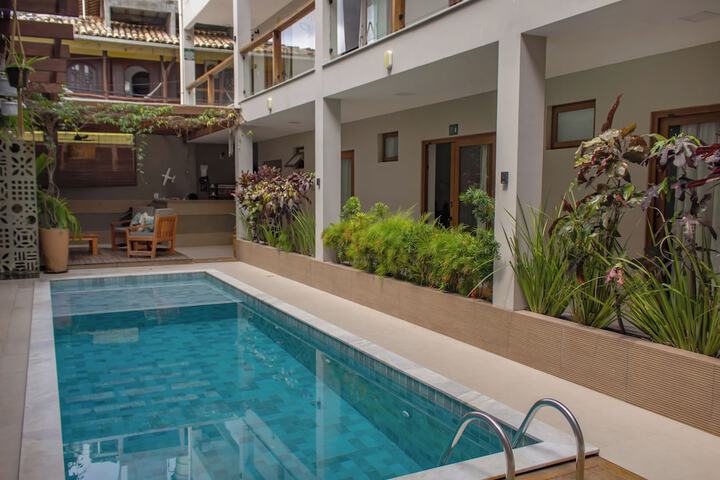 Pool 95 of 116